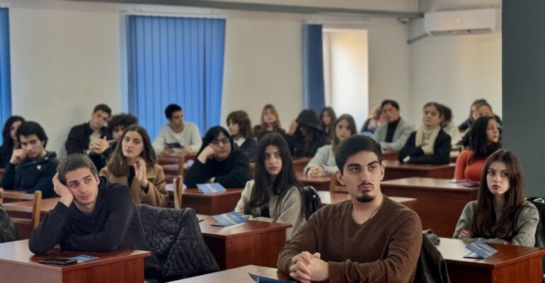 590816732_18318901768221956_8848318140831958866_n